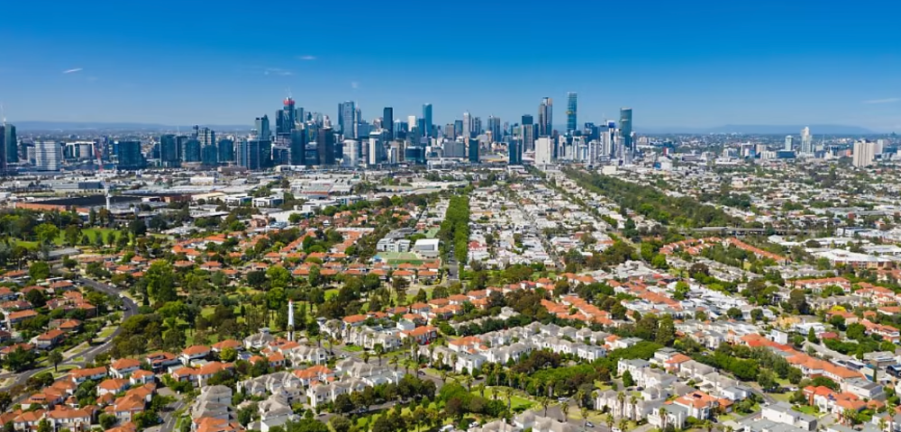 Which Melbourne suburbs have climbed back into the $1m club